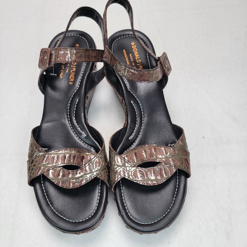 Donald J Pliner Womens Sandals 9.5 Brown Croc Embossed Leather Slingback